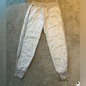 Cream gap joggers